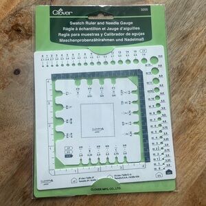 Clover Swatch Ruler and Needle Gauge
